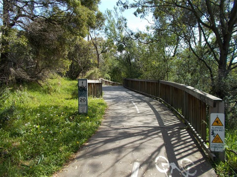 Darebin Creek Trail closures and upgrade