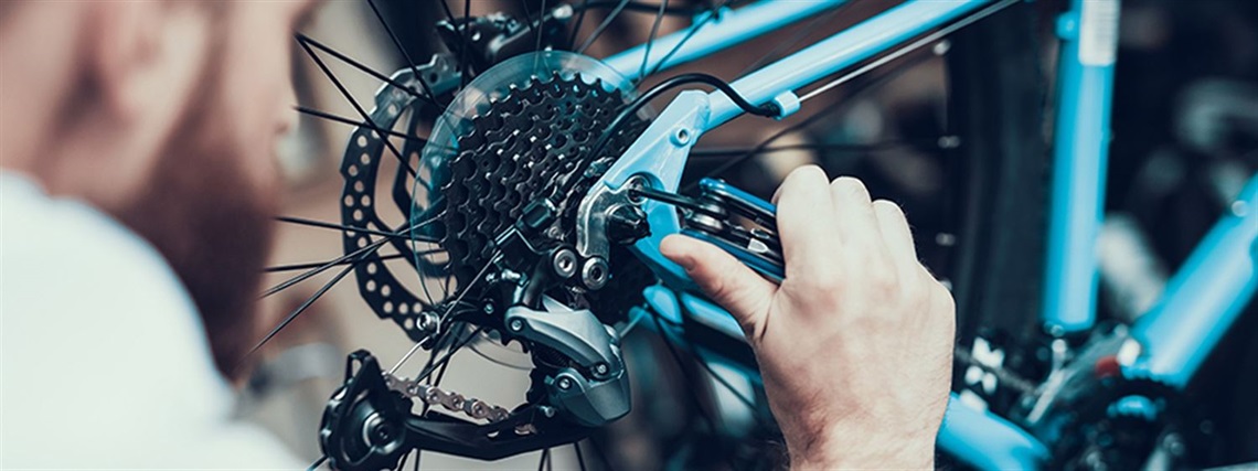 Repairing the gears of a bike