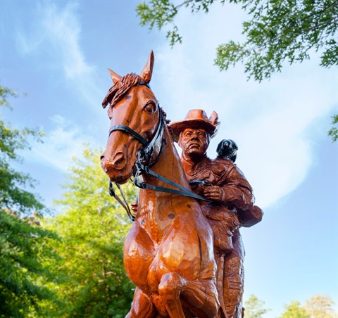 The Light Horse sculpture standing at the McDowell Street entrance to Greensborough War Memorial Park.