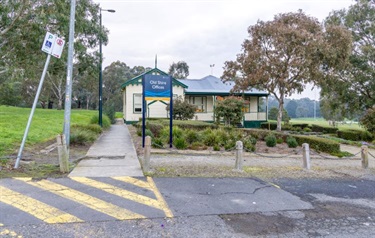 Front entry car park.